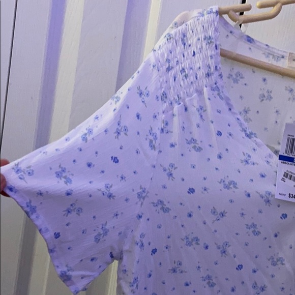 shirt - Picture 3 of 3